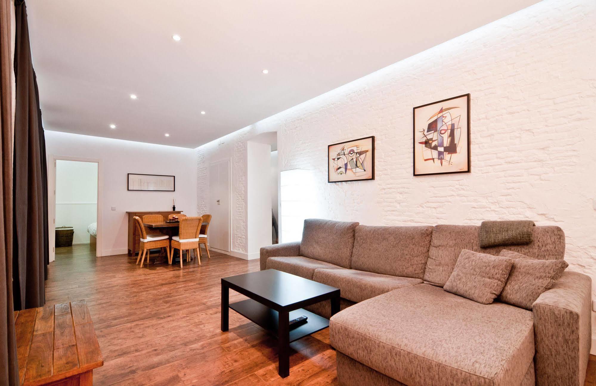 Apartamento Retiro Madrid Ngoại thất bức ảnh