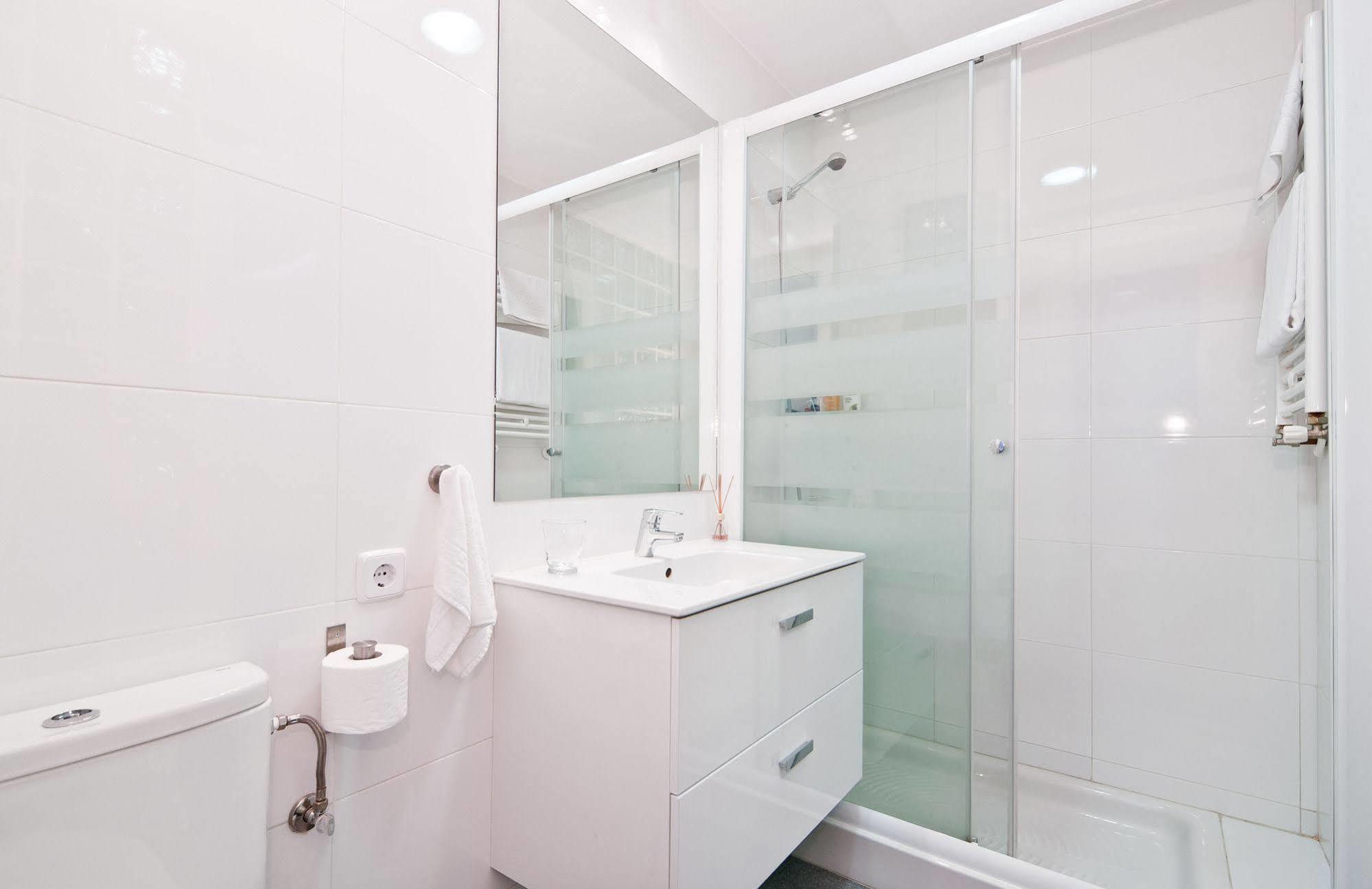 Apartamento Retiro Madrid Ngoại thất bức ảnh